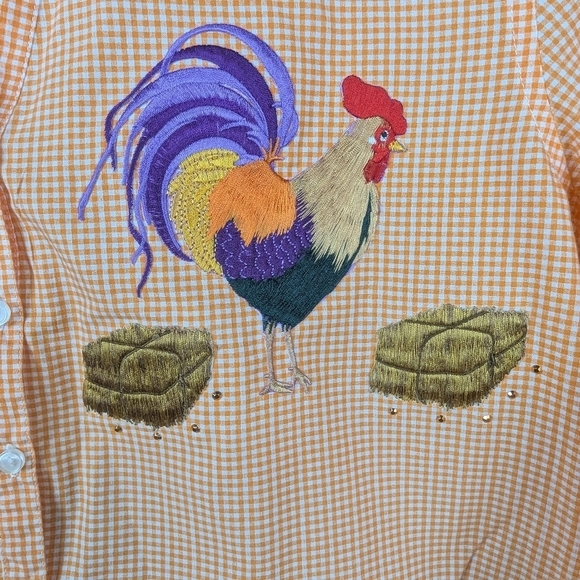 Casual Kiss large gingham shirt with embroidered rooster/ hay bales 3/4 sleeves - Picture 3 of 10